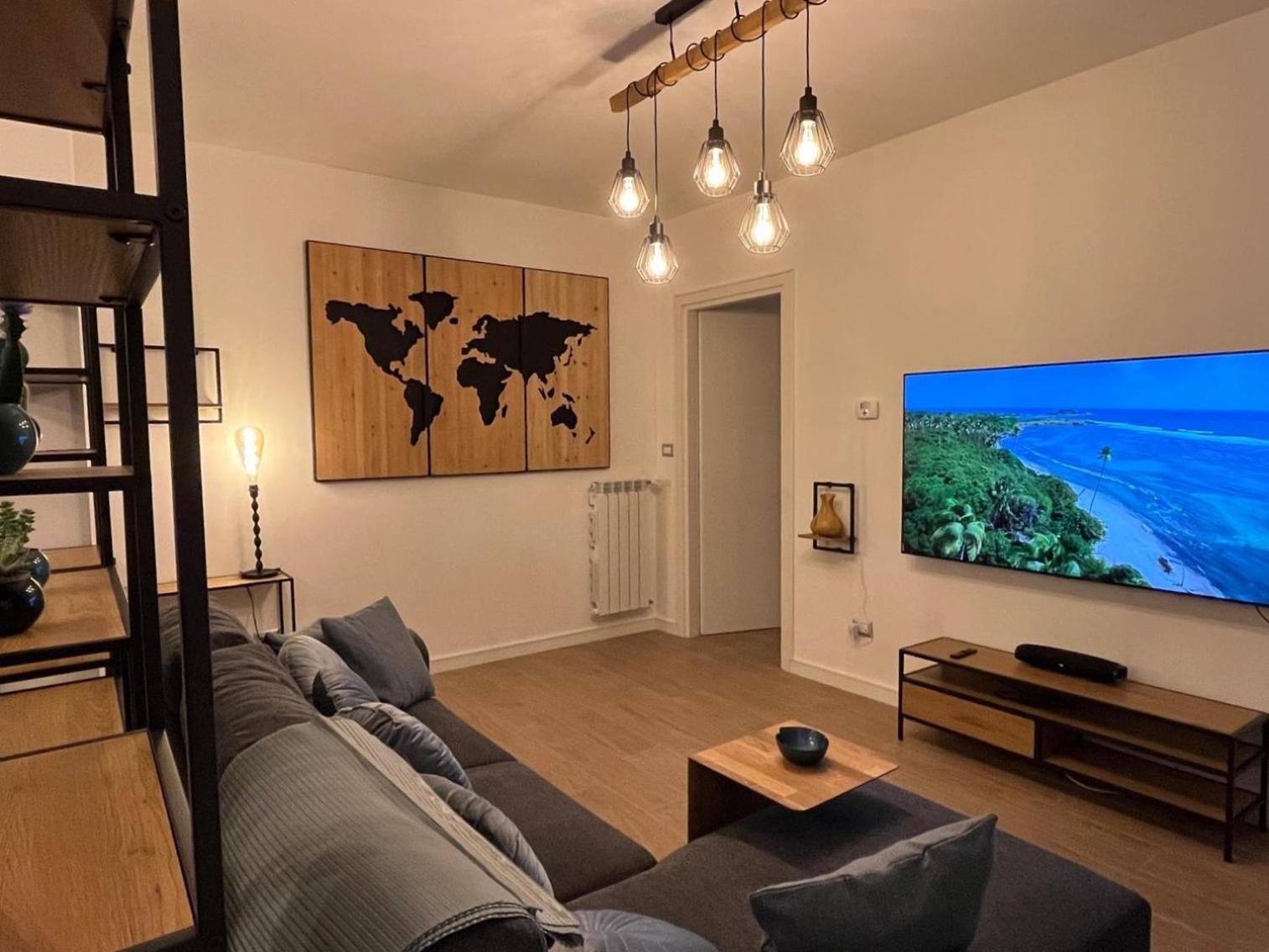 Boutique House La Fenice Пиаченца Екстериор снимка